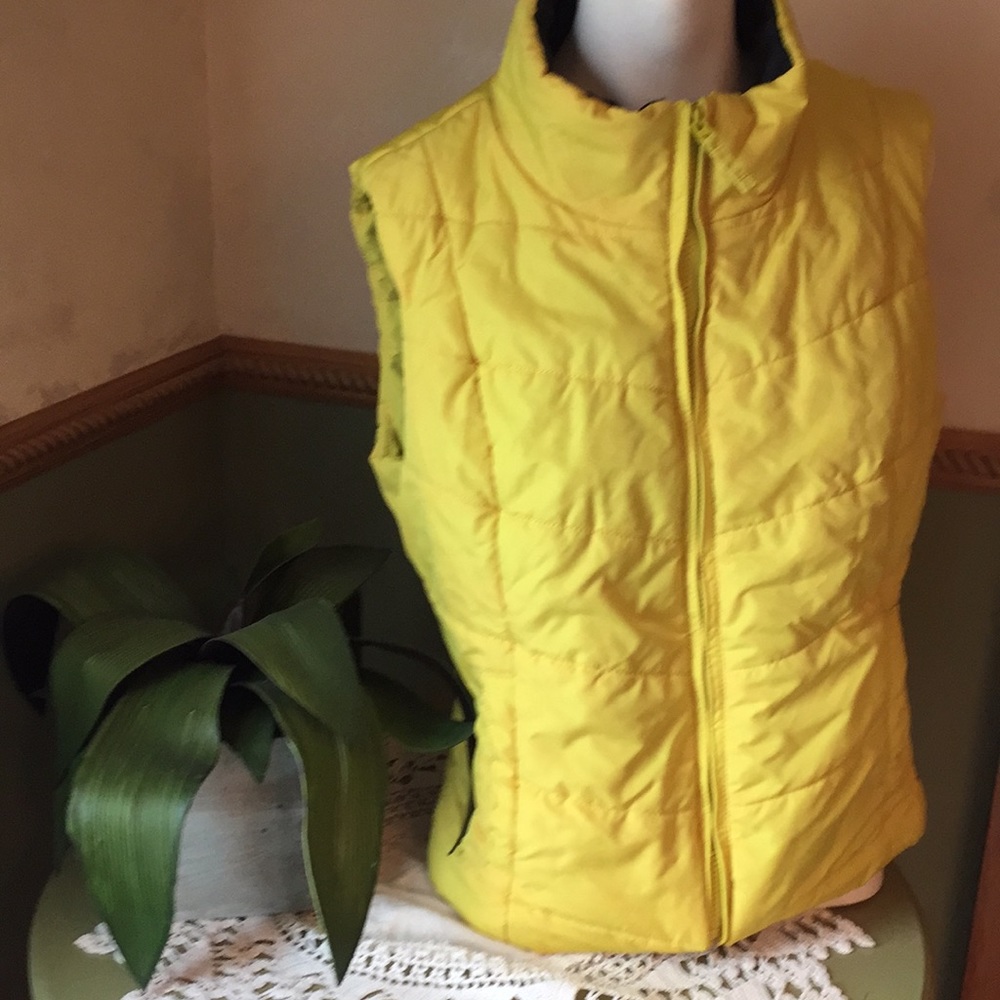 Aeropostale woman’s L